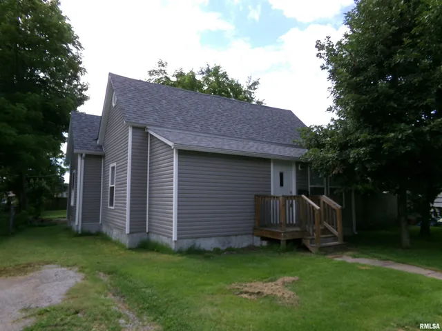 $115,000 | 517 North 12th Street, Herrin, IL 62948