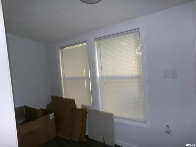 $115,000 | 517 North 12th Street, Herrin, IL 62948