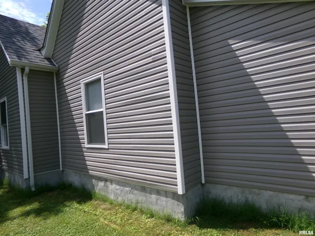 $115,000 | 517 North 12th Street, Herrin, IL 62948