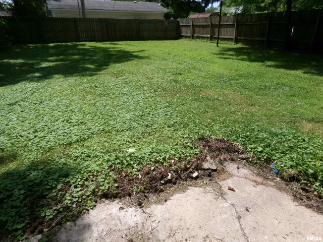 $115,000 | 517 North 12th Street, Herrin, IL 62948