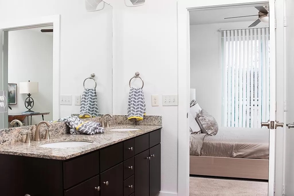 1900 Barton Springs Road, Unit 5029 Austin, TX 78704 - Photo 12 of 28