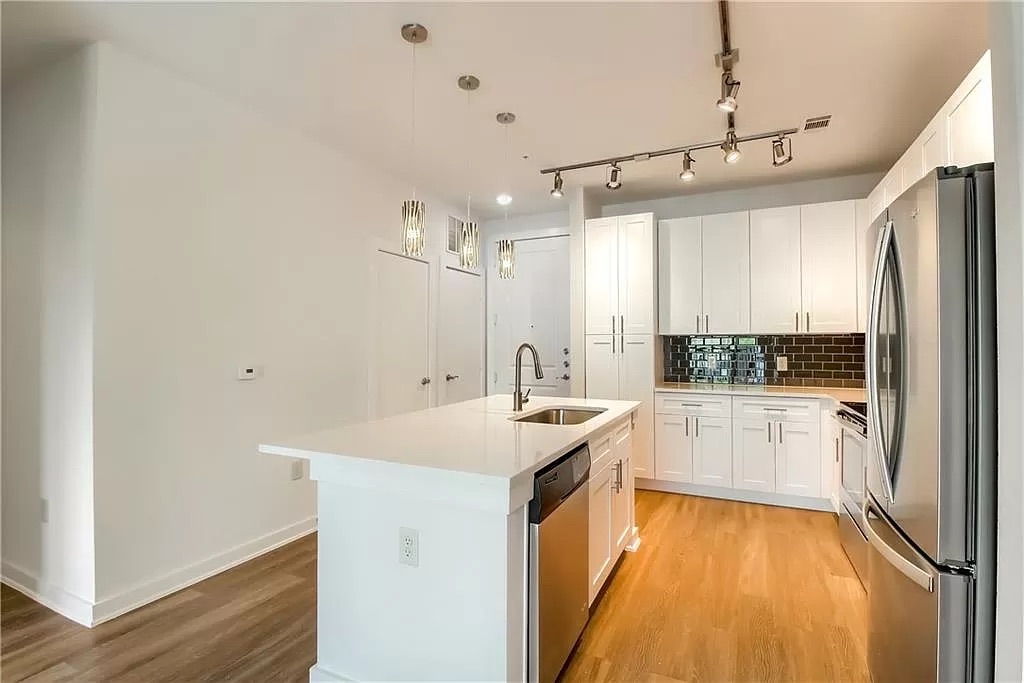 1900 Barton Springs Road, Unit 5029 Austin, TX 78704 - Photo 5 of 28