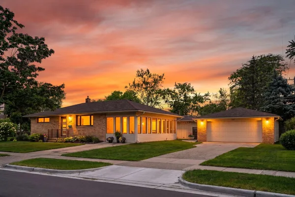 $473,000 | 1901 Weldon Boulevard, Ann Arbor, MI 48103