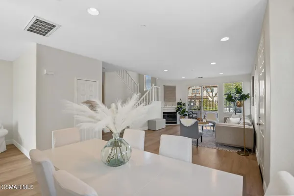 $4,200 | 88 Via Katrina, Newbury Park, CA 91320