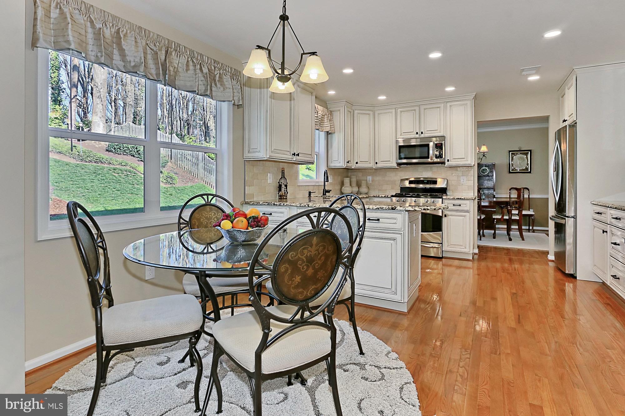 9496 Harrowhill Lane Burke, VA 22015 - Photo 15 of 55