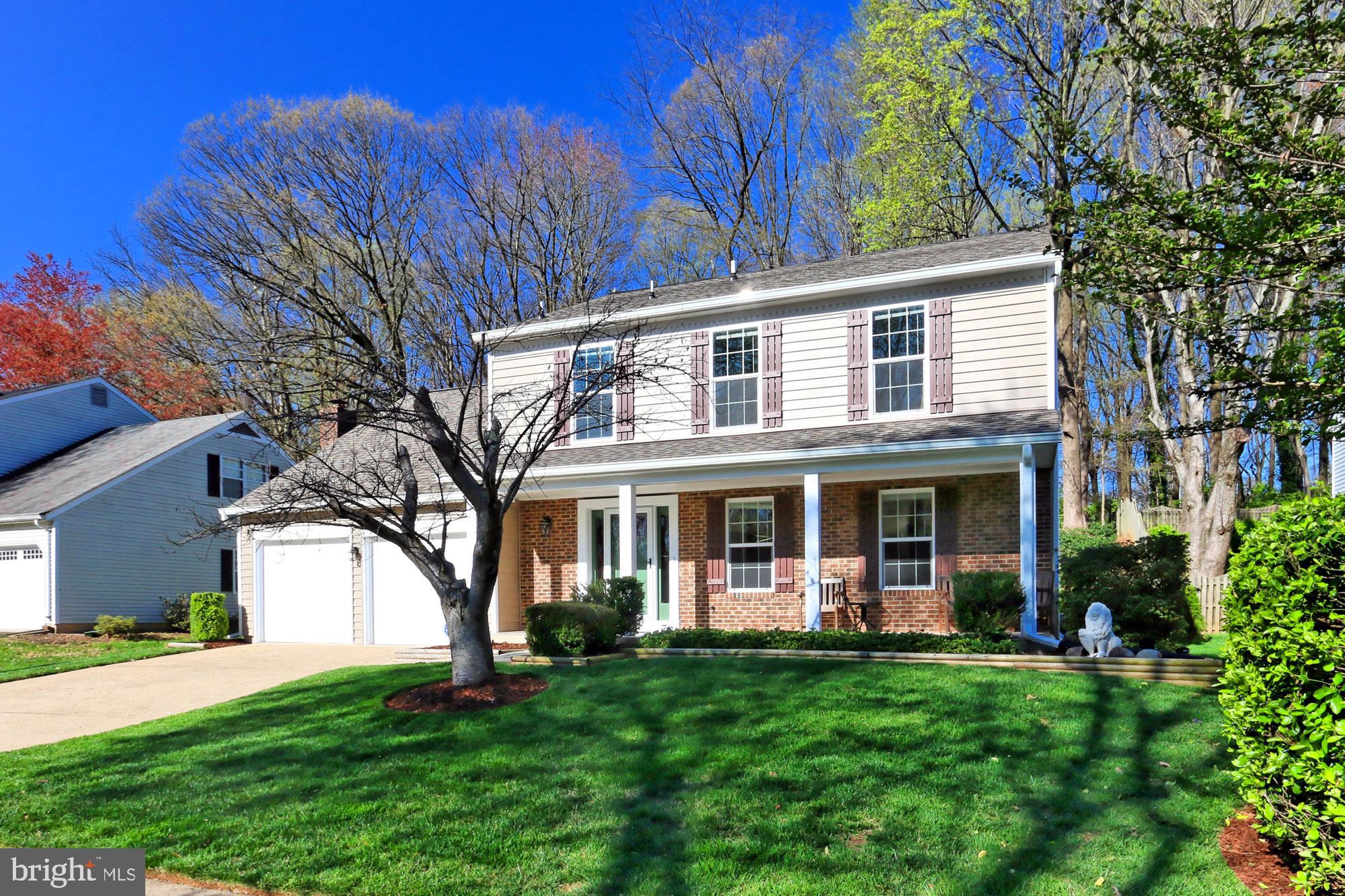 9496 Harrowhill Lane Burke, VA 22015 - Photo 4 of 55