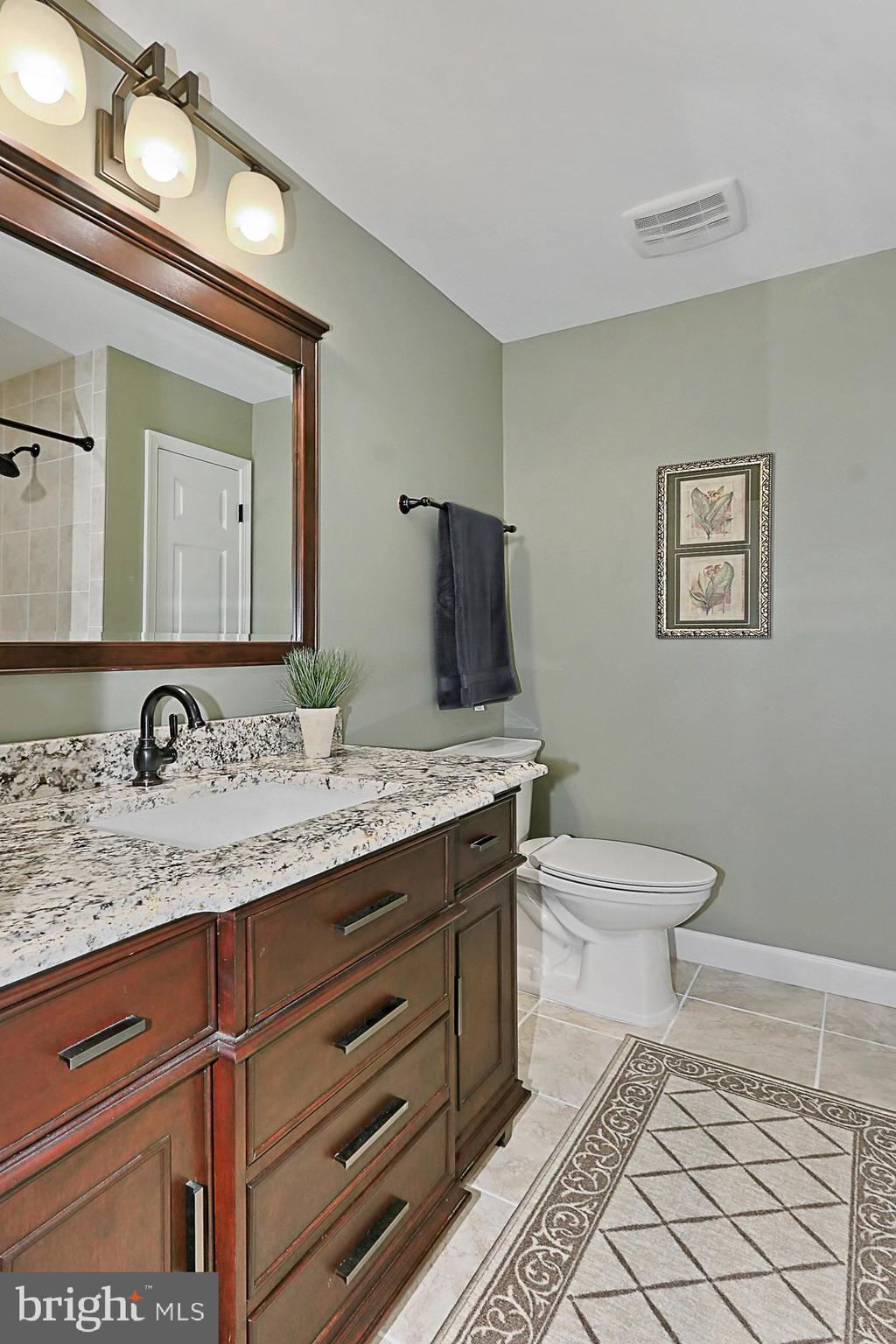 9496 Harrowhill Lane Burke, VA 22015 - Photo 39 of 55