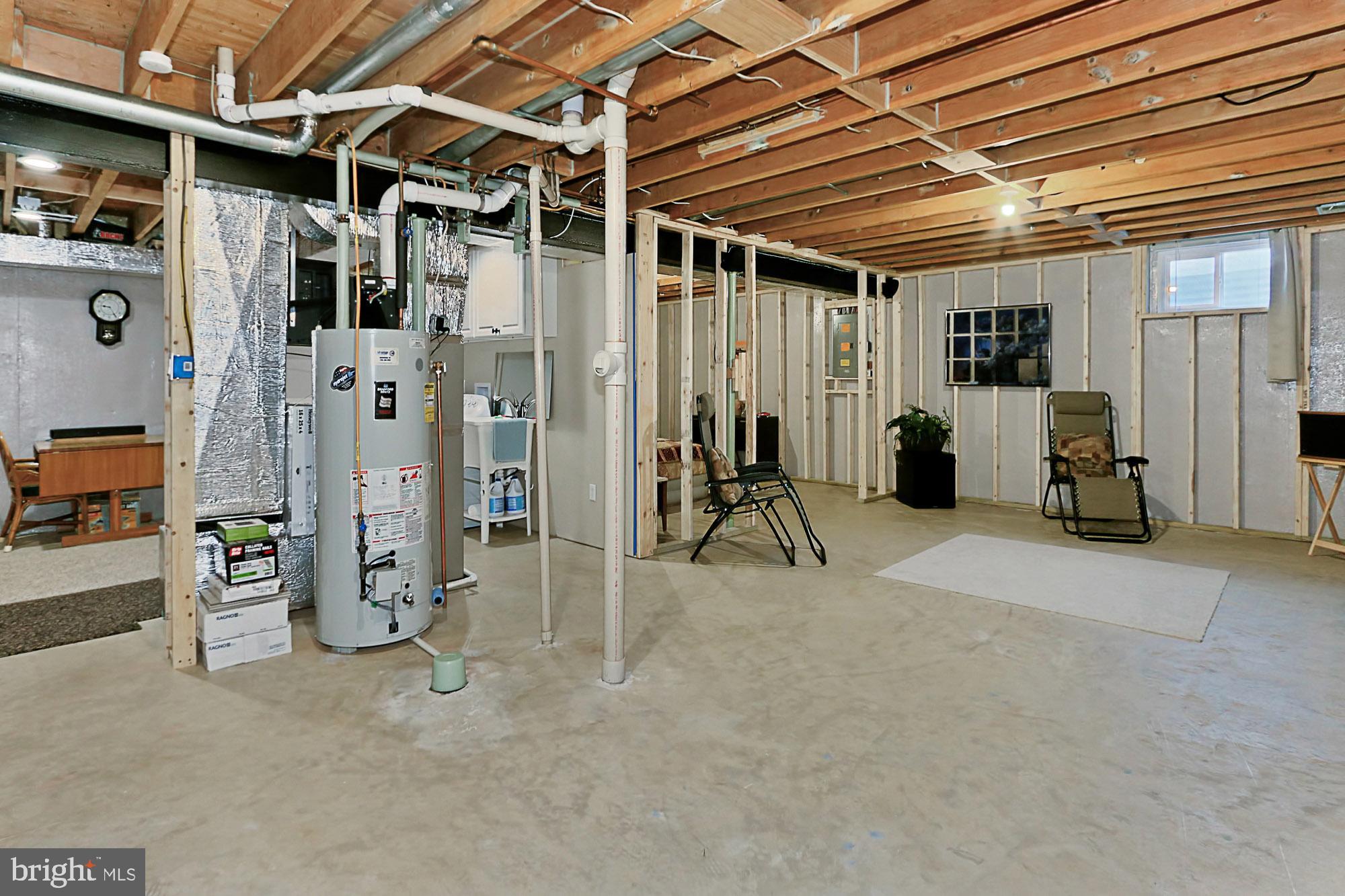 9496 Harrowhill Lane Burke, VA 22015 - Photo 42 of 55