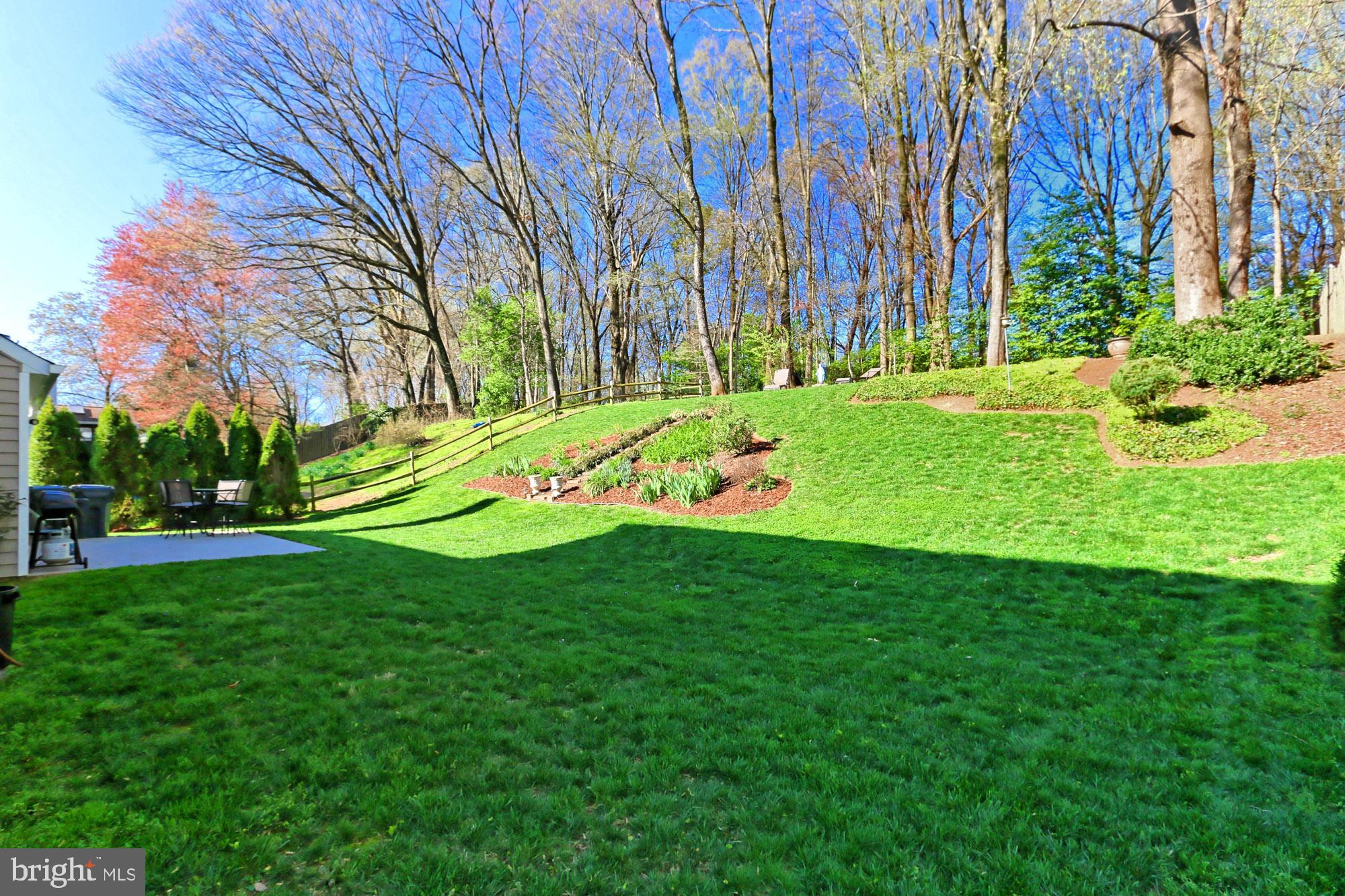 9496 Harrowhill Lane Burke, VA 22015 - Photo 48 of 55