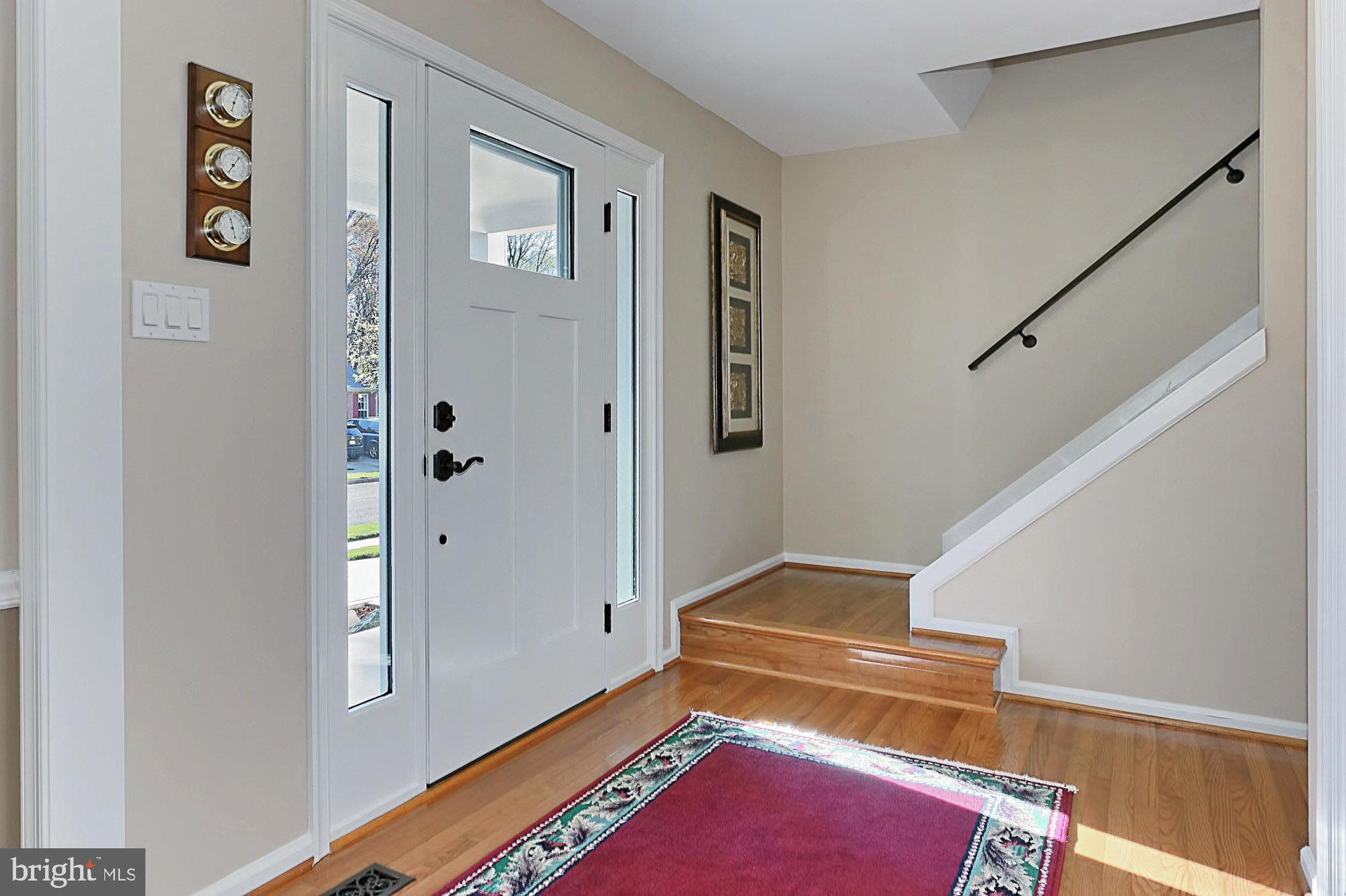 9496 Harrowhill Lane Burke, VA 22015 - Photo 7 of 55