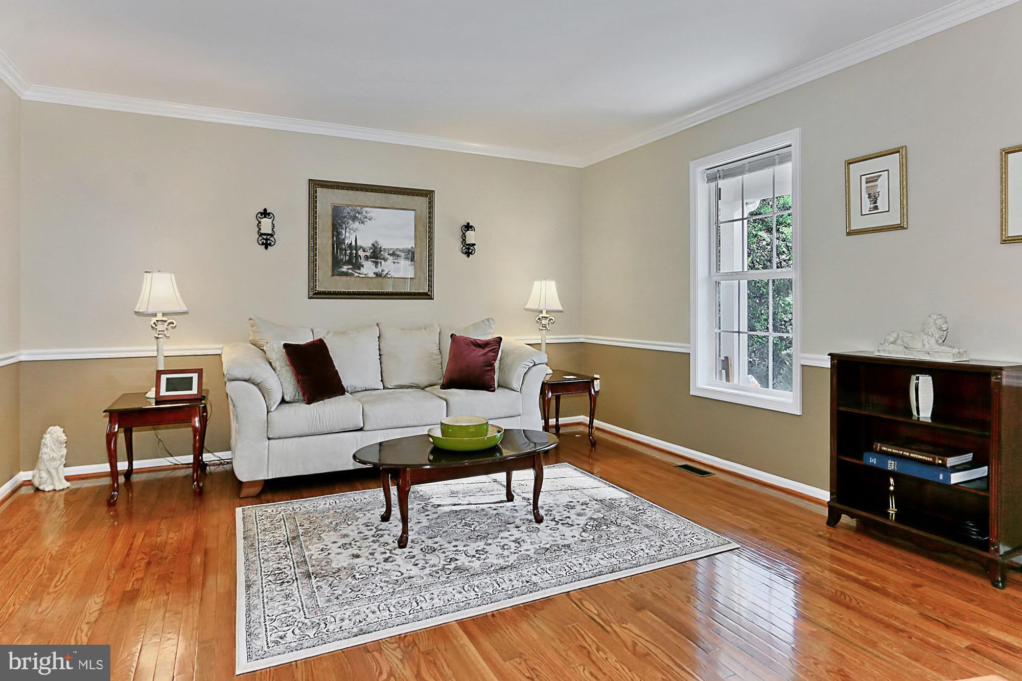 9496 Harrowhill Lane Burke, VA 22015 - Photo 10 of 55