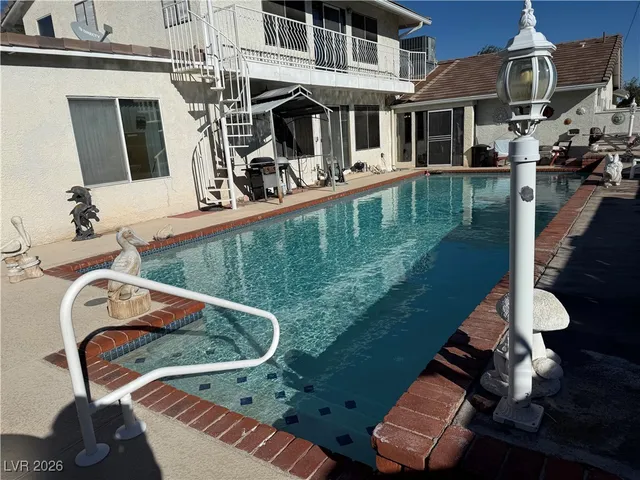 $1,300 | 2045 South Tenaya Way, Las Vegas, NV 89117