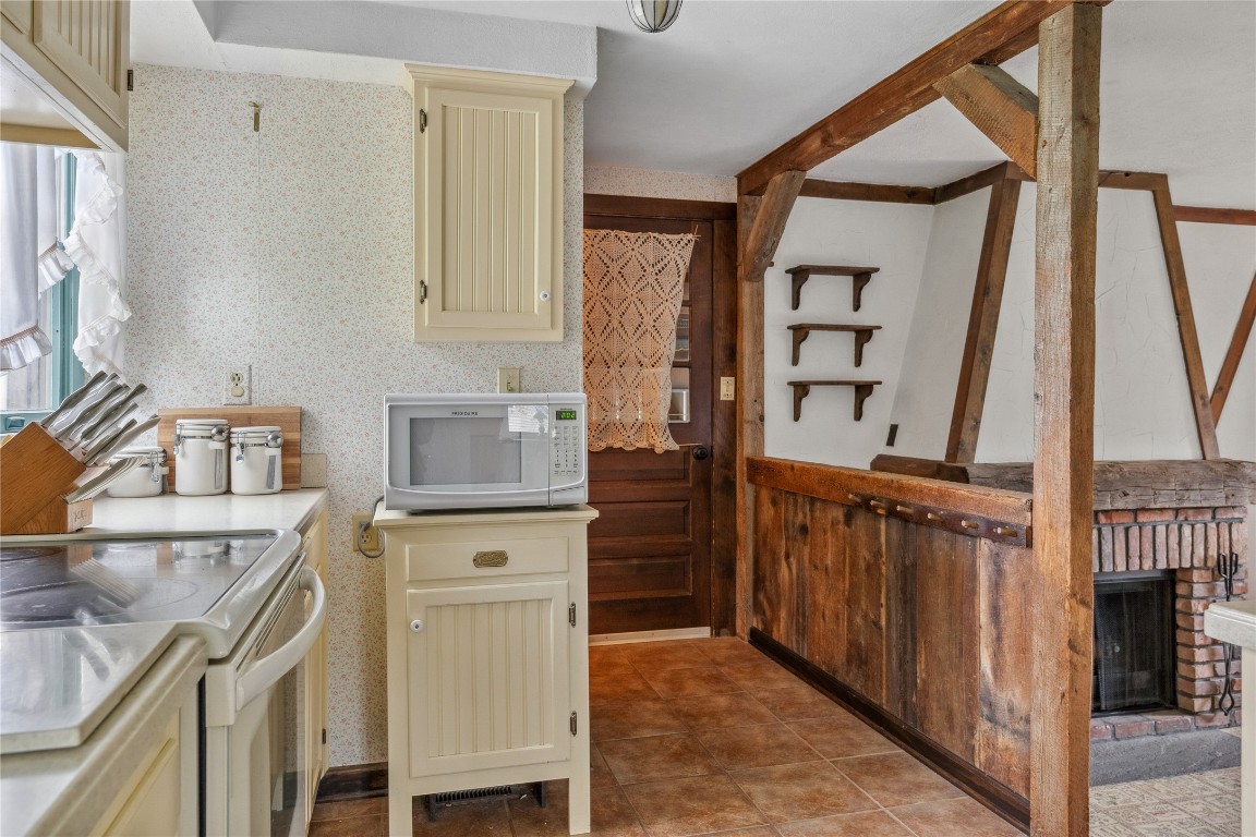 62 Palmer Road Binghamton, NY 13901 - Photo 11 of 36