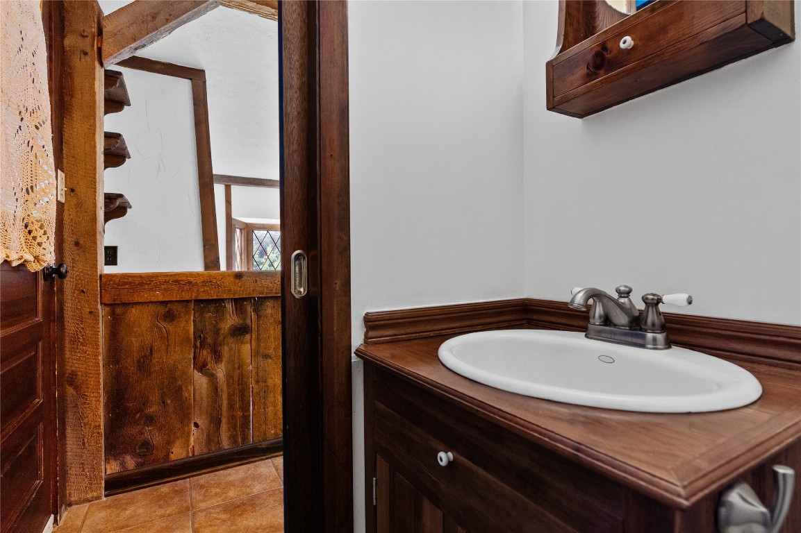 62 Palmer Road Binghamton, NY 13901 - Photo 14 of 36