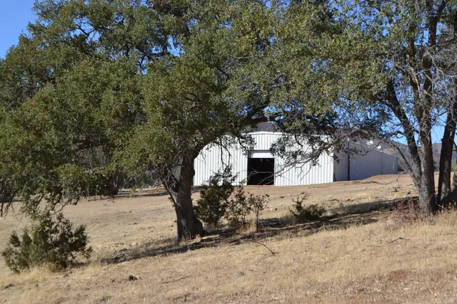 $450,000 | 41346 South Coalinga Mineral Springs Road, Coalinga, CA 93210