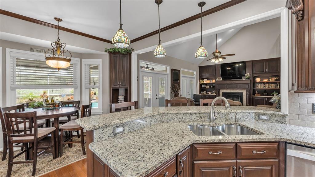 5560 Emerald Ridge Boulevard Lakeland, FL 33813 - Photo 17 of 80