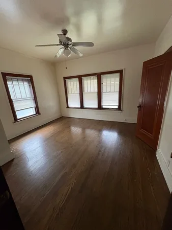 $1,800 | 83 West 15th Street, Unit 2, Chicago Heights, IL 60411