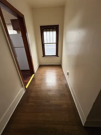 $1,800 | 83 West 15th Street, Unit 2, Chicago Heights, IL 60411