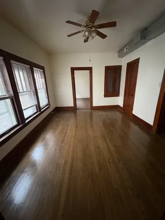 $1,800 | 83 West 15th Street, Unit 2, Chicago Heights, IL 60411