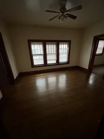 $1,800 | 83 West 15th Street, Unit 2, Chicago Heights, IL 60411
