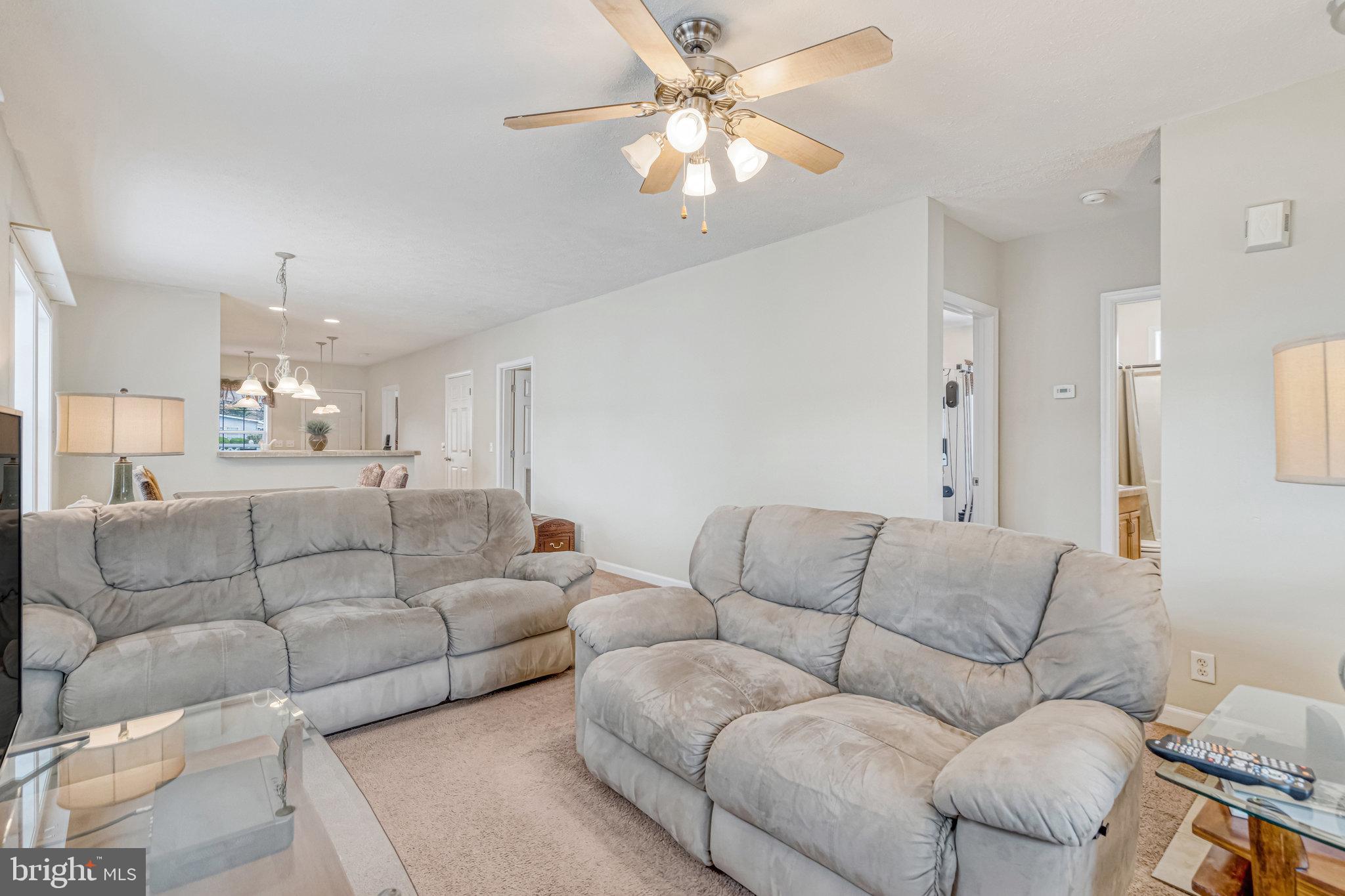 14504 Trans World Avenue Chantilly, VA 20151 - Photo 5 of 34 Living room with ceiling fan