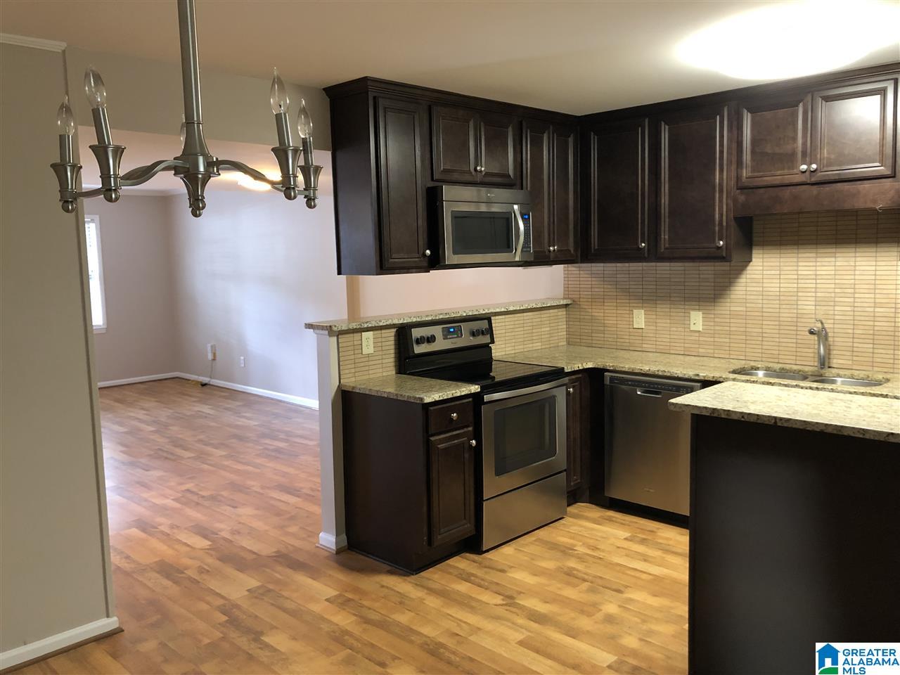 3943 Montclair Road Mountain Brook, AL 35213 - Photo 6 of 23