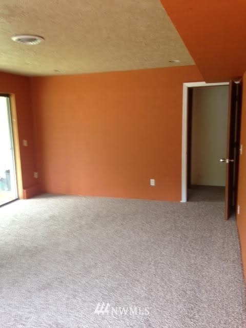 155 Sylvan Way Longview, WA 98632 - Photo 19 of 24 Gallery Image 19