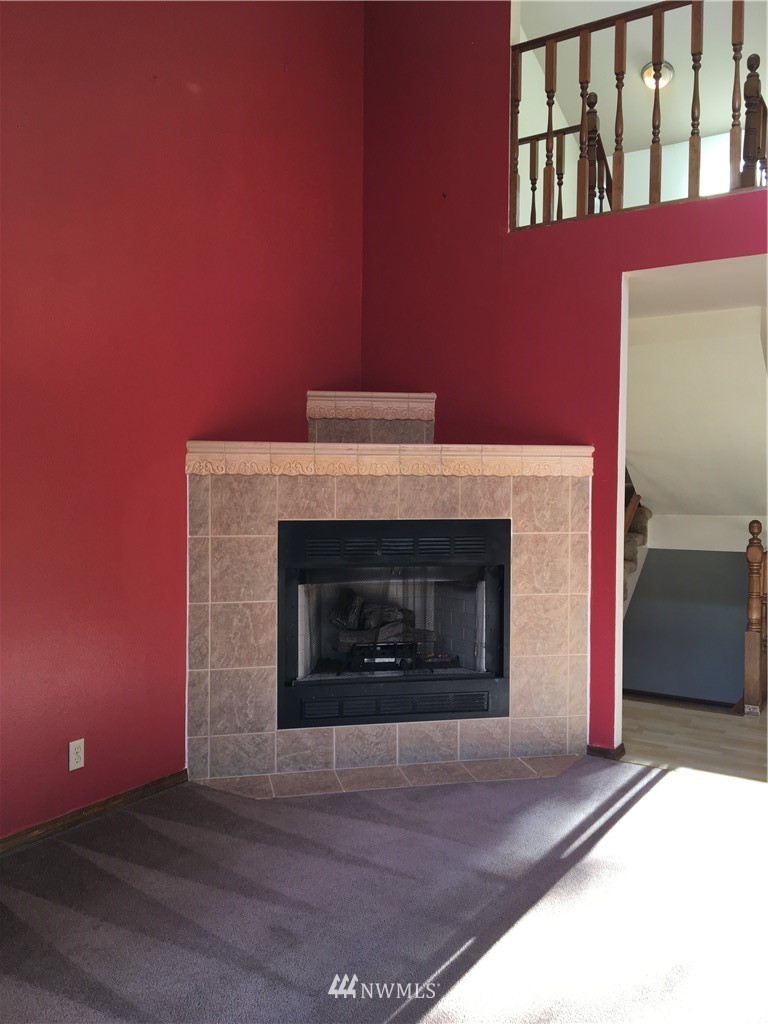 155 Sylvan Way Longview, WA 98632 - Photo 4 of 24 Gallery Image 4
