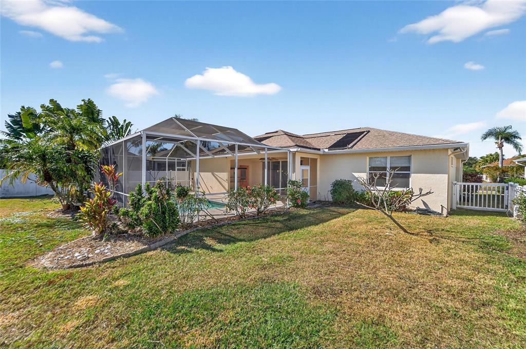 1615 Oracle Drive Ruskin, FL 33573 - Photo 68 of 87 a view of a house with a yard and sitting area