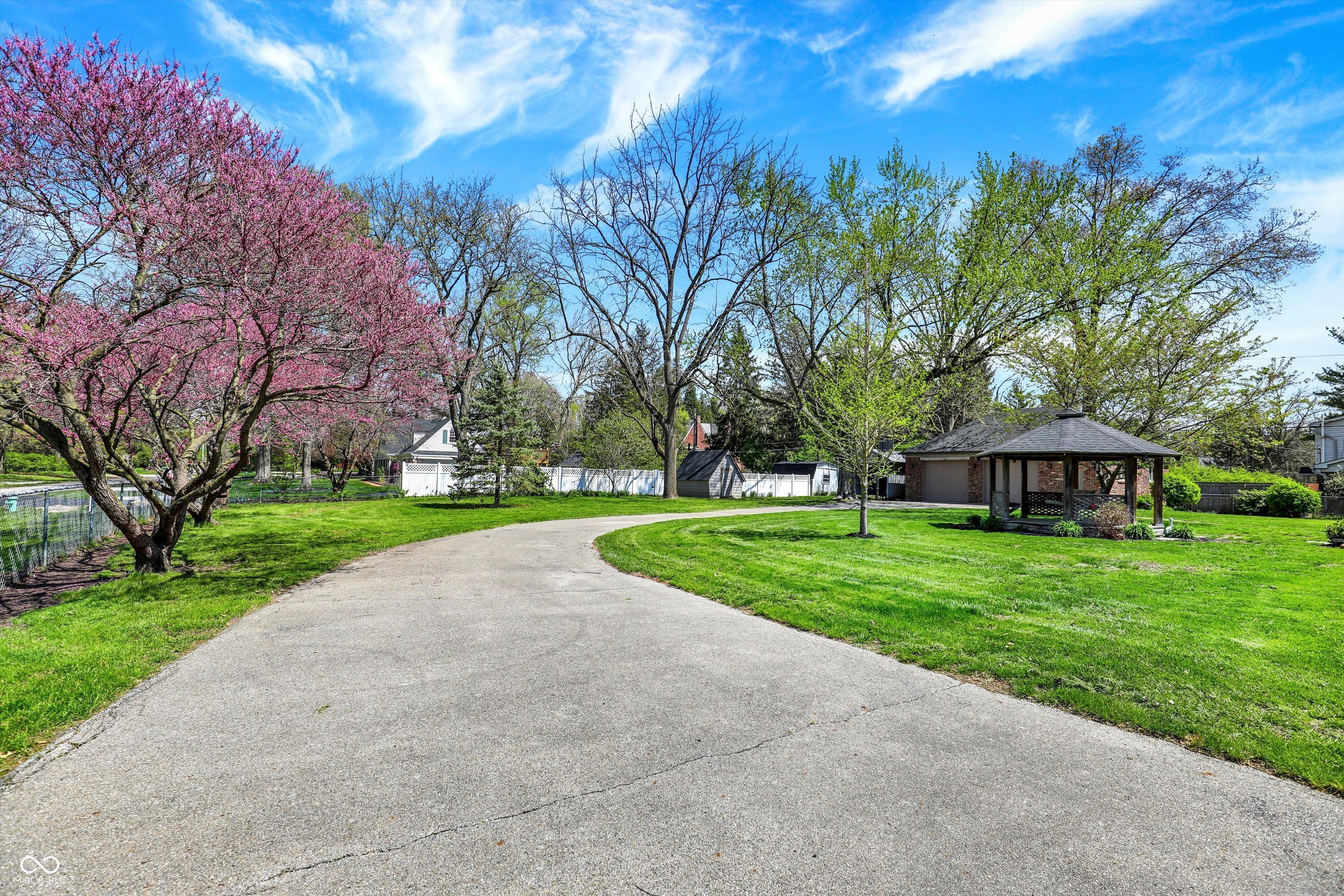 4337 Lincoln Road Indianapolis, IN 46228 - Photo 41 of 46 Gallery Image 41
