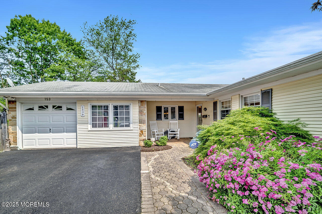 153 Lloyd Road Matawan, NJ 07747 - Photo 2 of 38 002_0_dsc0747_-_copy_593