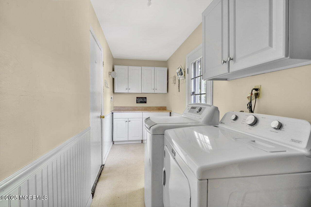 153 Lloyd Road Matawan, NJ 07747 - Photo 22 of 38 022_dsc0705_516