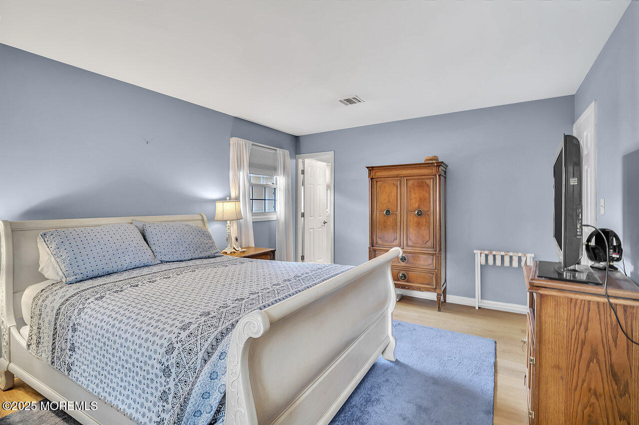 153 Lloyd Road Matawan, NJ 07747 - Photo 29 of 38 029_dsc0657_624