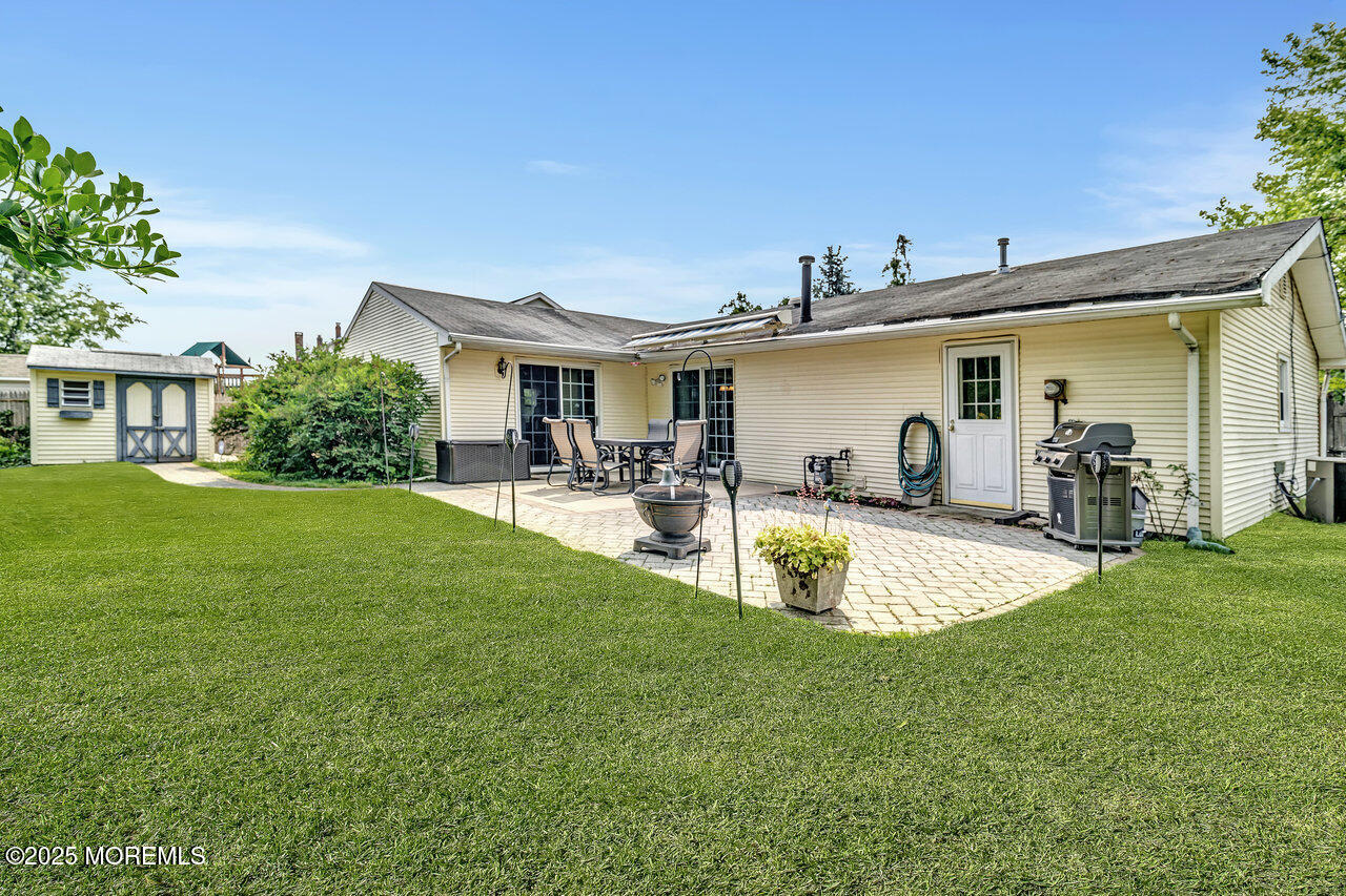 153 Lloyd Road Matawan, NJ 07747 - Photo 33 of 38 033_dsc0720_724