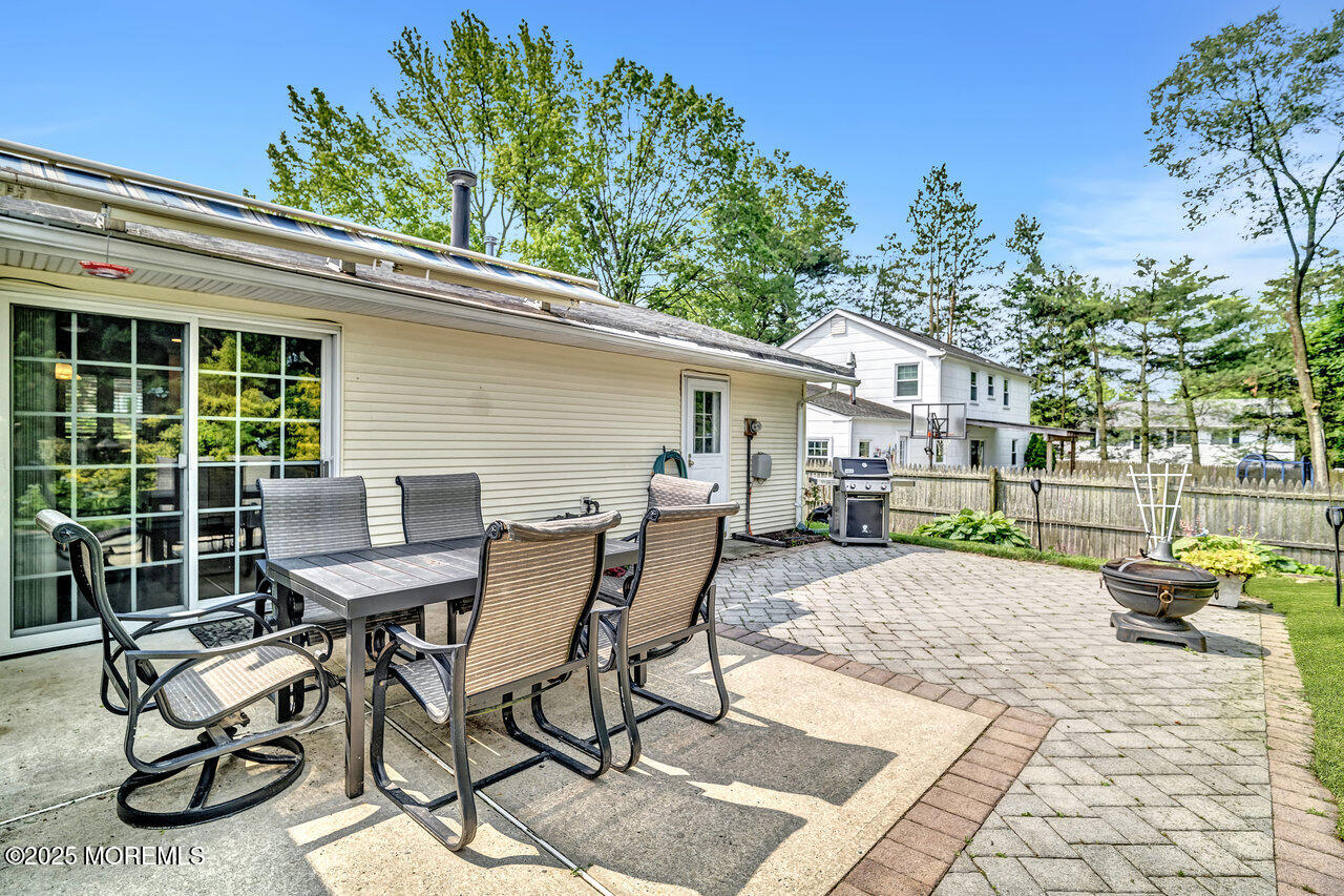 153 Lloyd Road Matawan, NJ 07747 - Photo 34 of 38 034_dsc0726_185