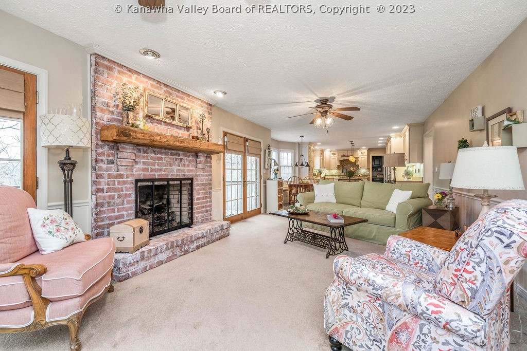 146 Whispering Woods Road Charleston, WV 25304 - Photo 12 of 48 Gallery Image 12