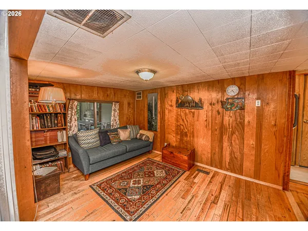 $299,000 | 69836 Walker Road, Rainier, OR 97048