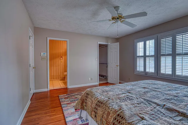 $259,900 | 6405 Highcroft Drive, Evansville, IN 47715