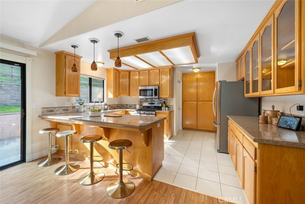 13205 Santa Lucia Road Atascadero, CA 93422 - Photo 18 of 56