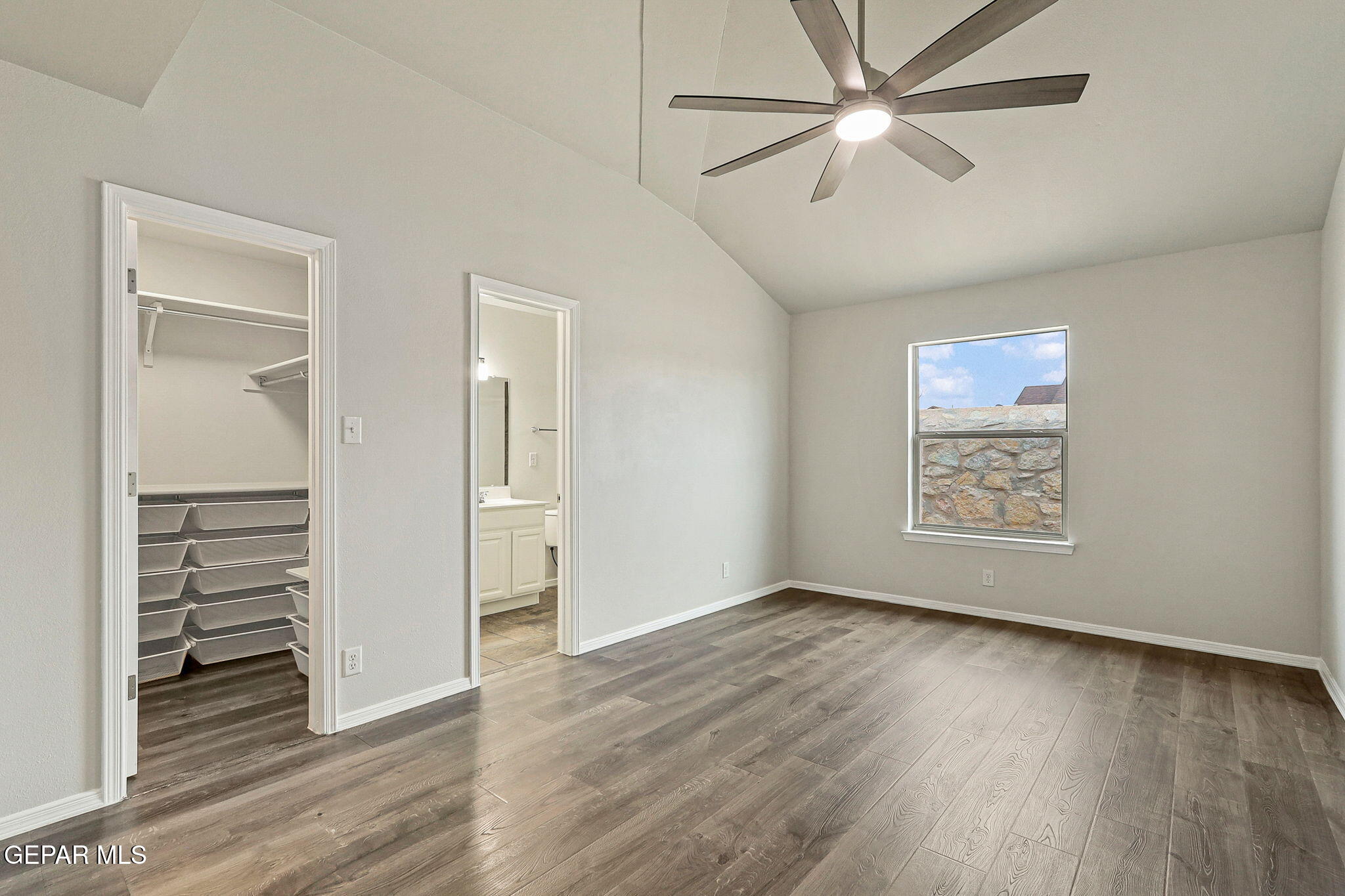 4945 Silver Ranch Avenue El Paso, TX 79934 - Photo 13 of 39 35-web-or-mls-IMG_0666