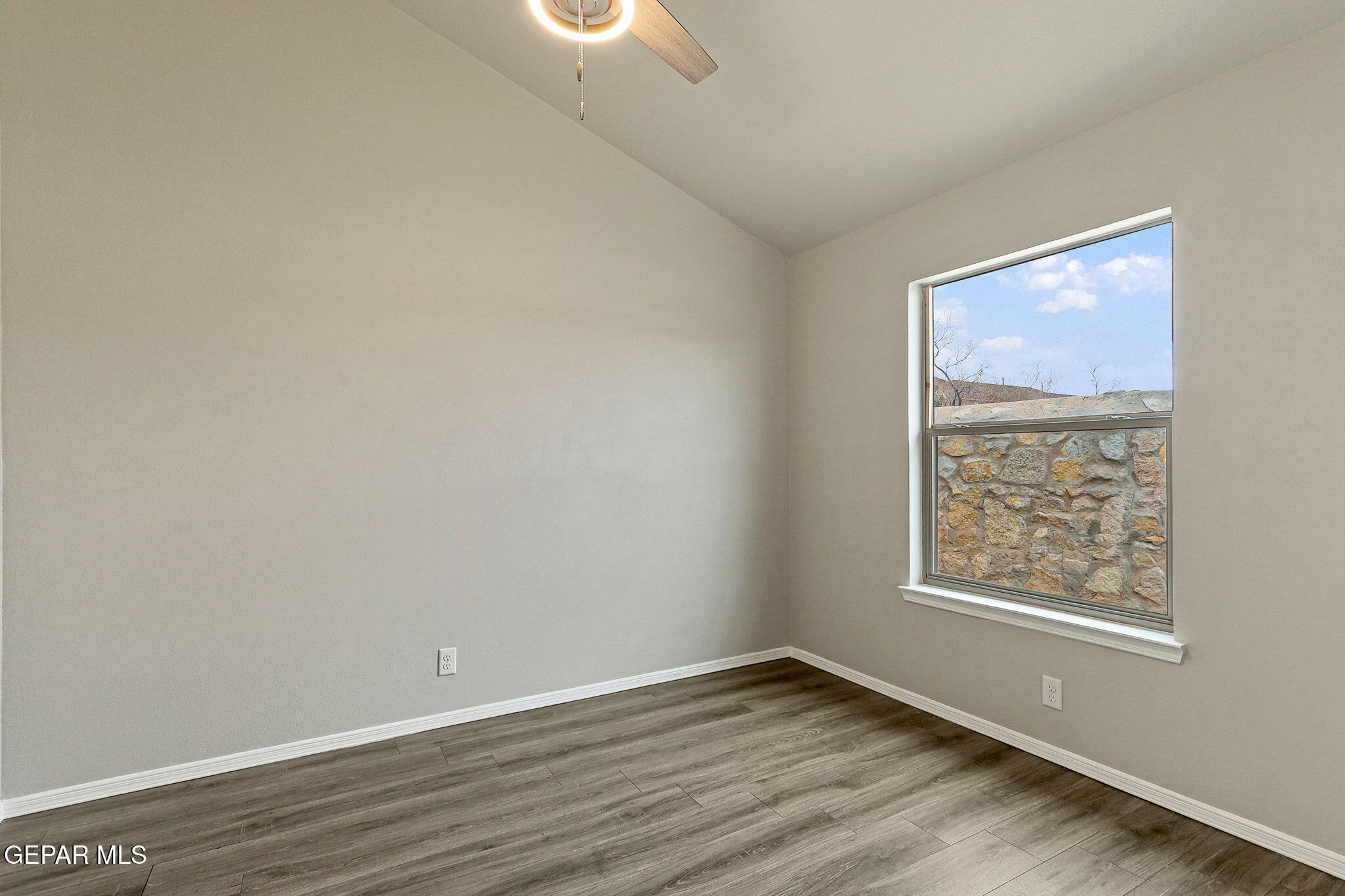 4945 Silver Ranch Avenue El Paso, TX 79934 - Photo 25 of 39 21-web-or-mls-IMG_0596