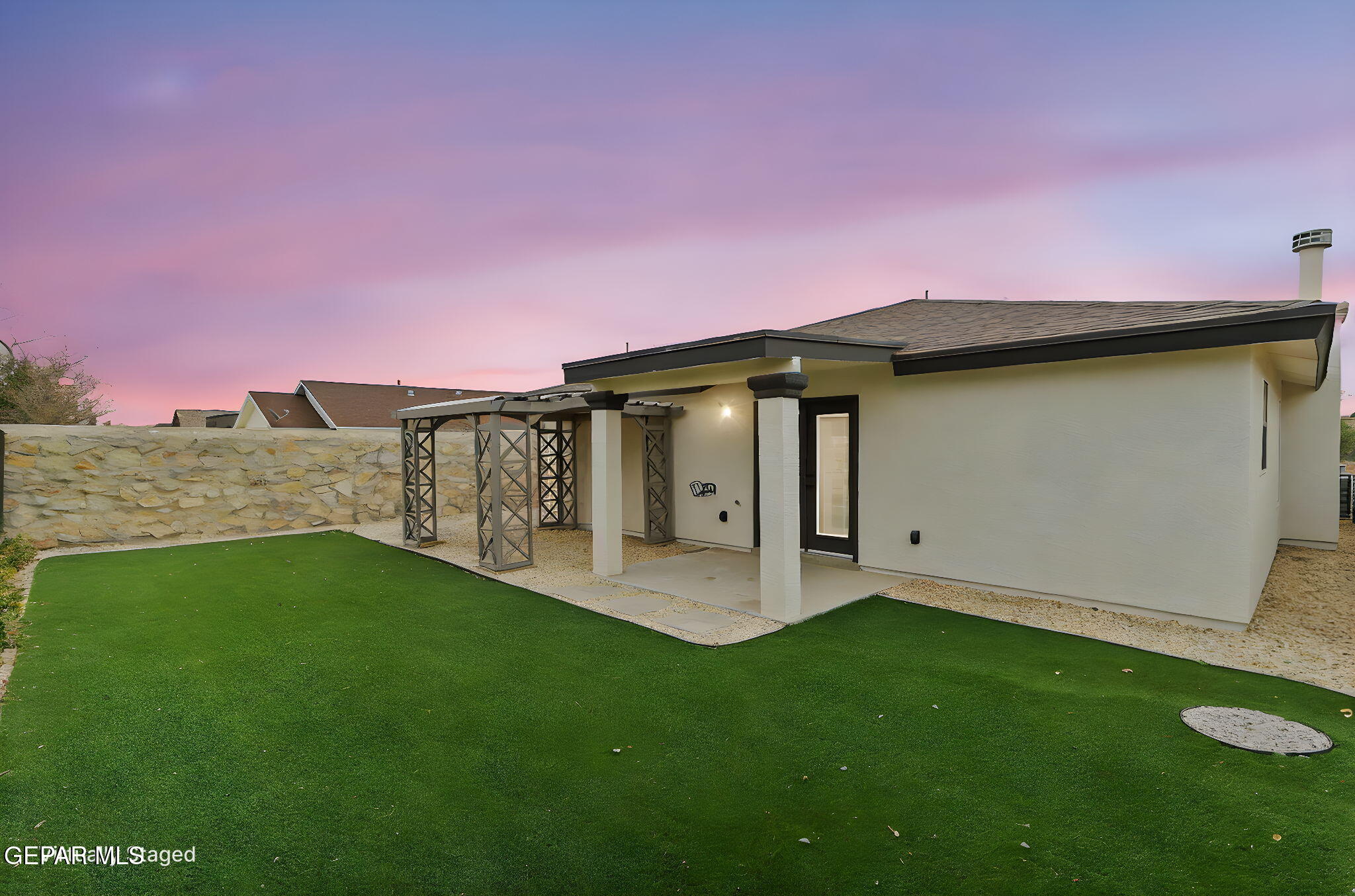 4945 Silver Ranch Avenue El Paso, TX 79934 - Photo 31 of 39 45-web-or-mls-IMG_0693 day to dusk