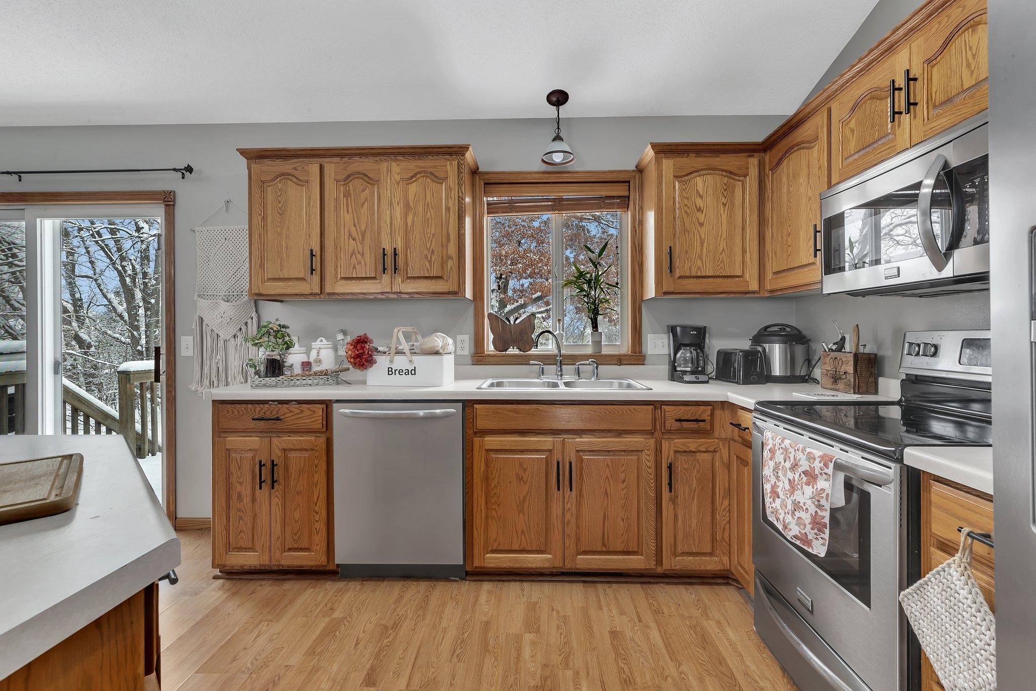 2915 Crescent Ridge Trail St. Cloud, MN 56301 - Photo 8 of 24 Gallery Image 8
