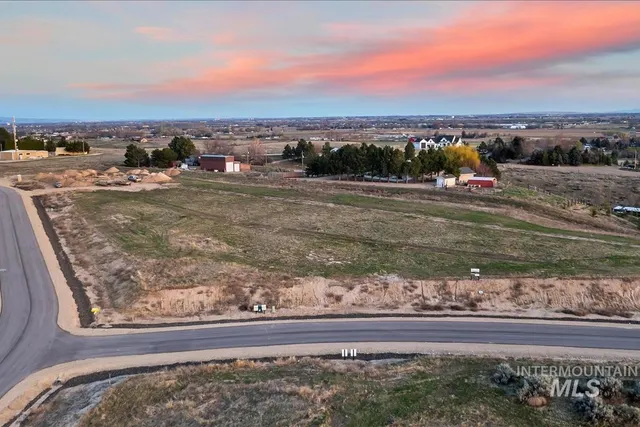 $1,699,900 | 8085 Quail Hollow Drive, Middleton, ID 83644