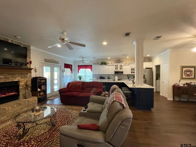 $269,000 | 102 Dogwood Circle, Daingerfield, TX 75638