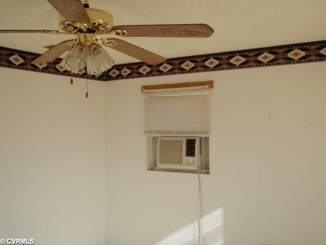 414 Duncan Store Road Columbia, VA 23038 - Photo 5 of 5 Bedroom