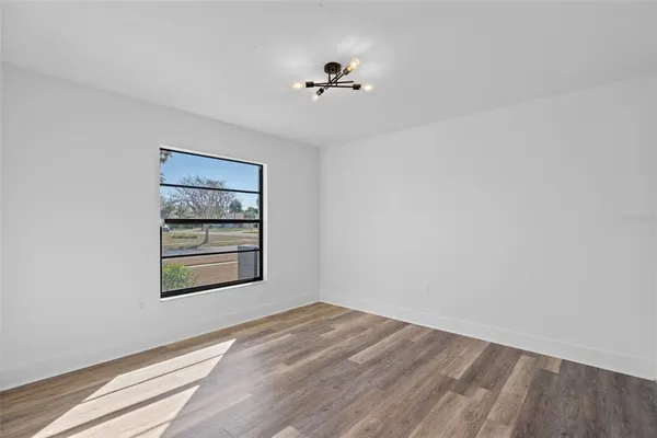$614,900 | 3872 Kingston Boulevard, Sarasota, FL 34238