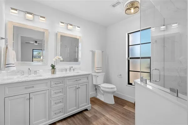 $614,900 | 3872 Kingston Boulevard, Sarasota, FL 34238