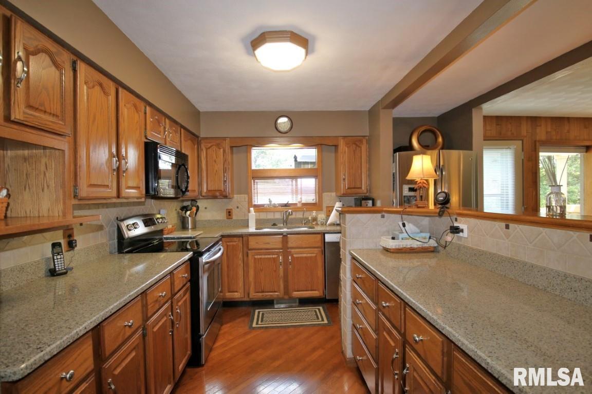 2826 South Hilton Lane Mapleton, IL 61547 - Photo 8 of 36 Gallery Image 8
