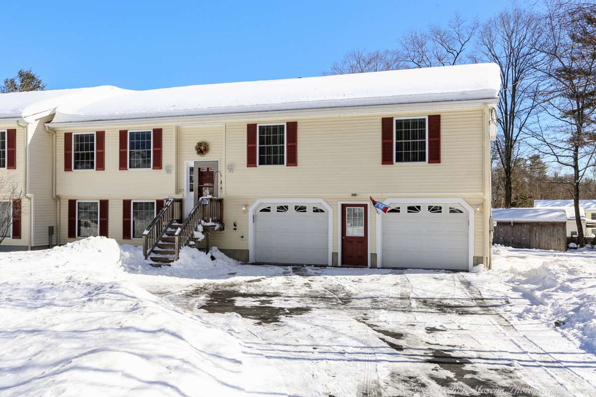 27-29 True Road, Unit 2 Seabrook, NH 03874 - Photo 1 of 19 Gallery Image 1
